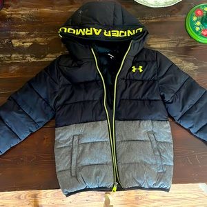 Under Armor boys size 7 winter jacket